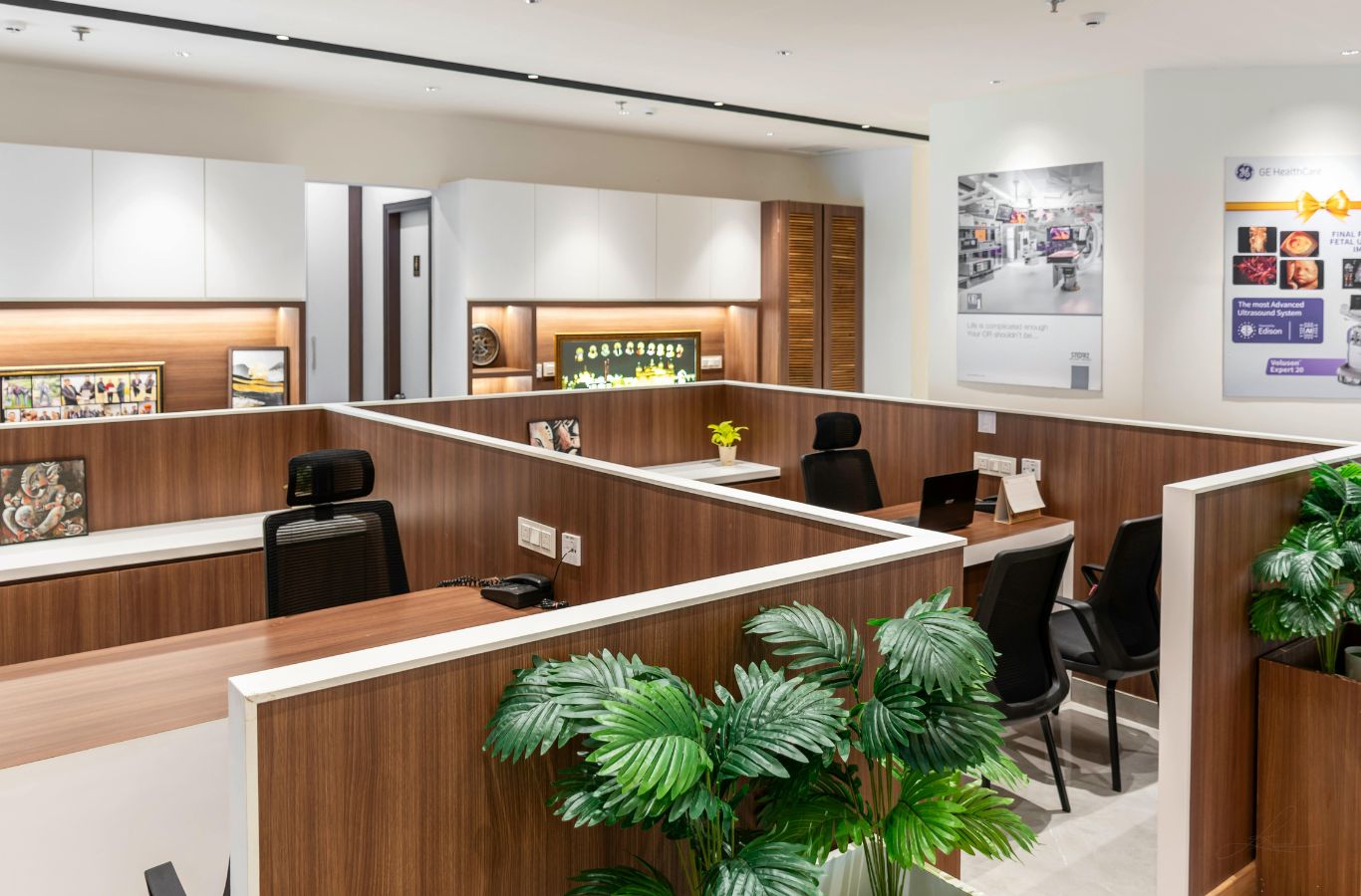 First Class Cleaning professional delivering commercial Cleaning Services in Riverside County, CA with precision. Cleaning Services Near Me.